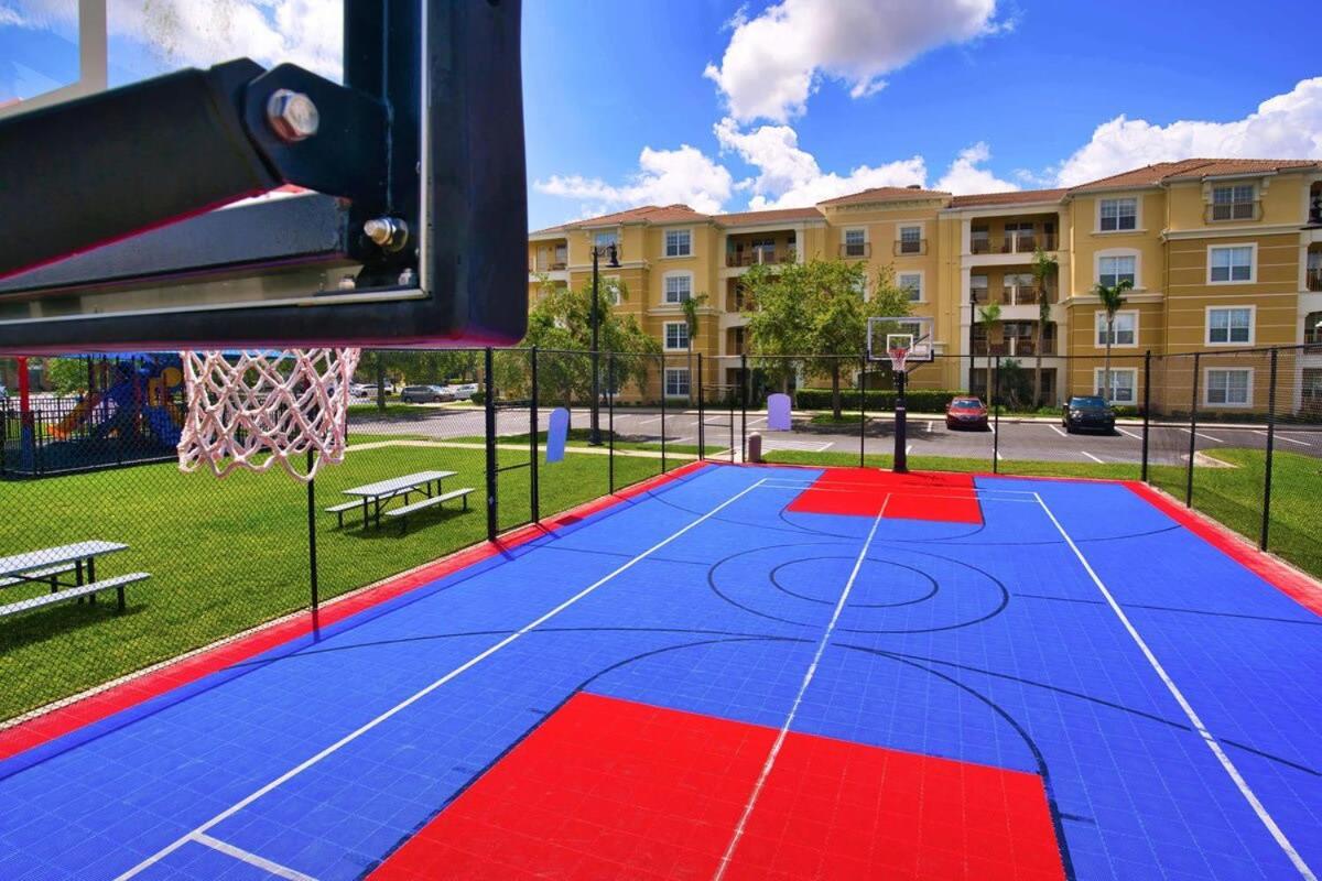 Apartamento The Epic London Vista Cay Orlando Next To The Club Exterior foto